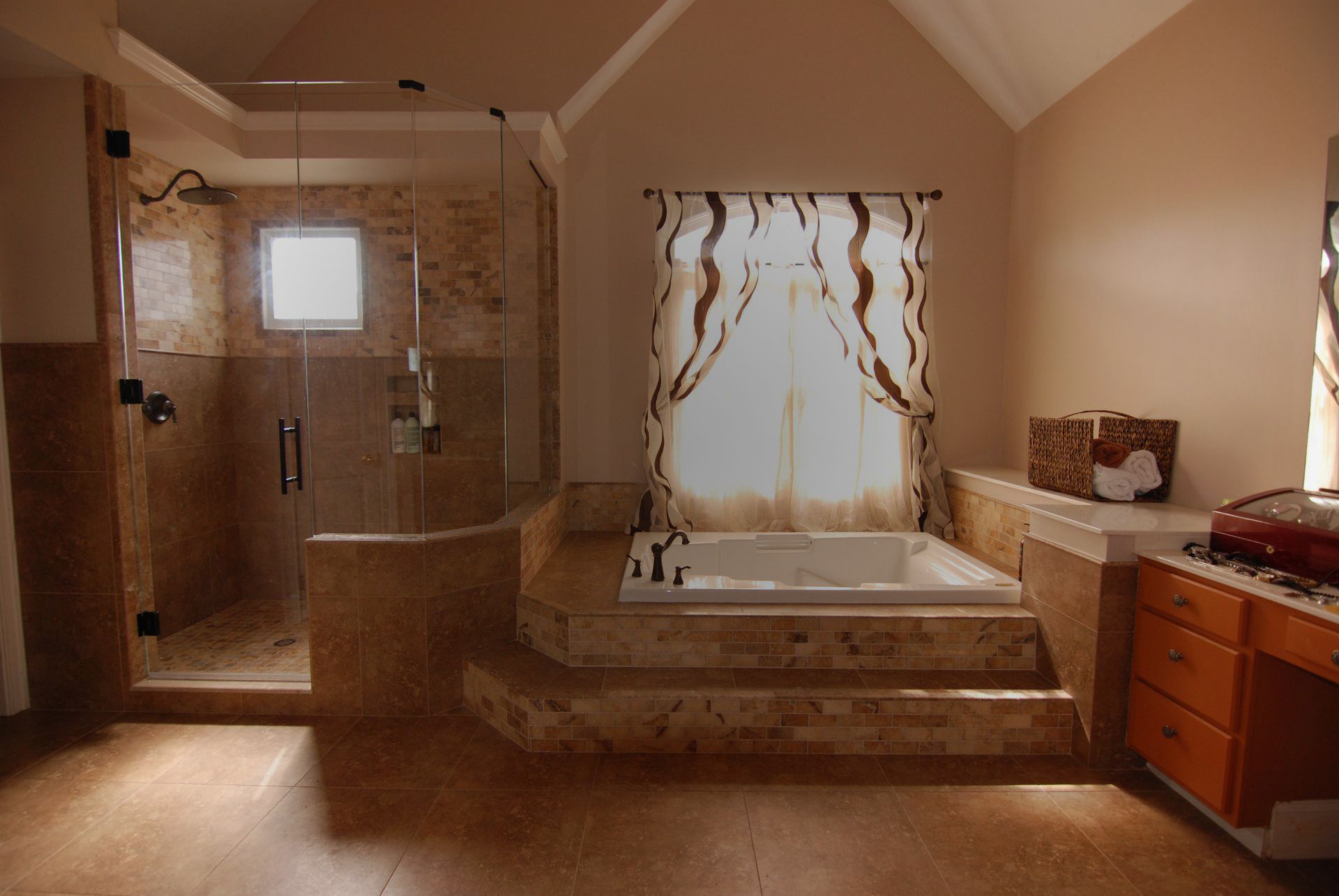 Frameless Shower Bathroom